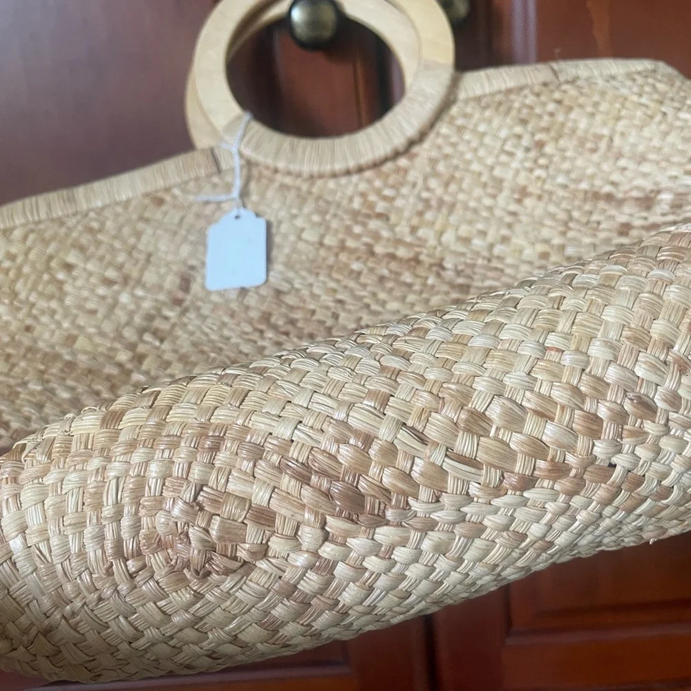 Vintage Cappelli straw bag with flamingo.  Cute wood handles. Like new. Florida - Picture 4 of 6